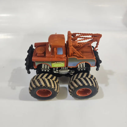 Cars Lightning McQueen Mater 4WD-4 Wheel Drive Racing Car Toys Inertial Off-road Vehicle Cars Kids Christmas Gifts